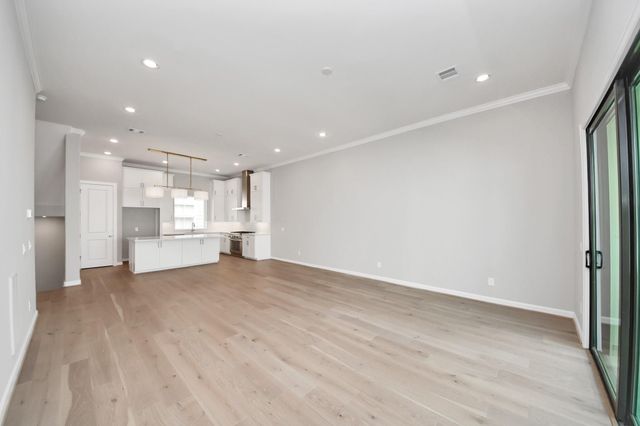 4026 Blossom Street, Houston, TX 77007
