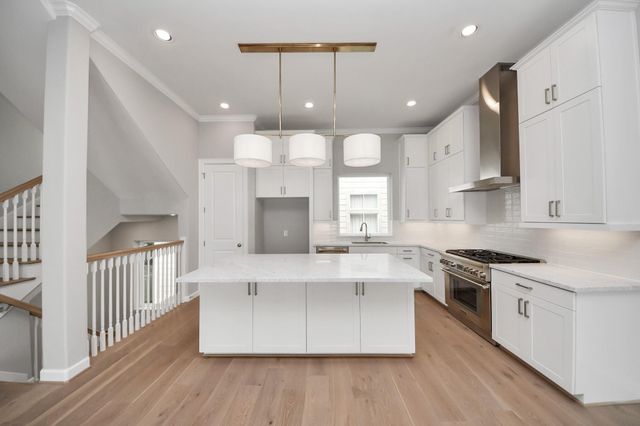 4026 Blossom Street, Houston, TX 77007