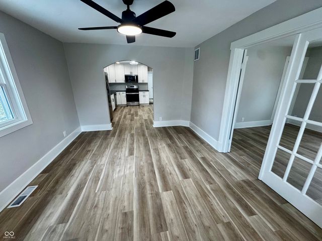 406 Louise Avenue, Crawfordsville, IN 47933