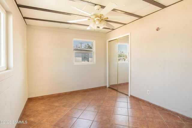 1305 Diana Maura Drive, Las Cruces, NM 88001