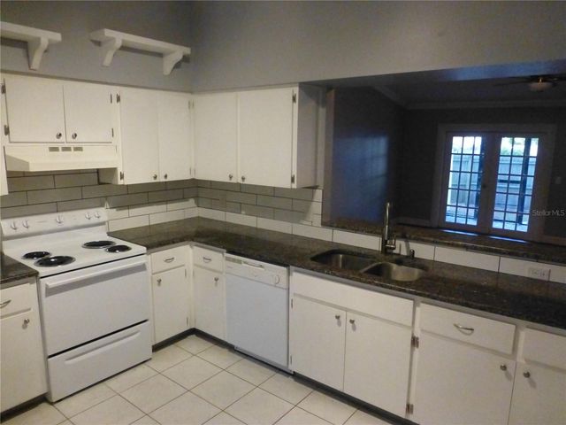 1890 WOLFORD ROAD 5, Clearwater, FL 33760