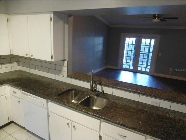 1890 WOLFORD ROAD 5, Clearwater, FL 33760