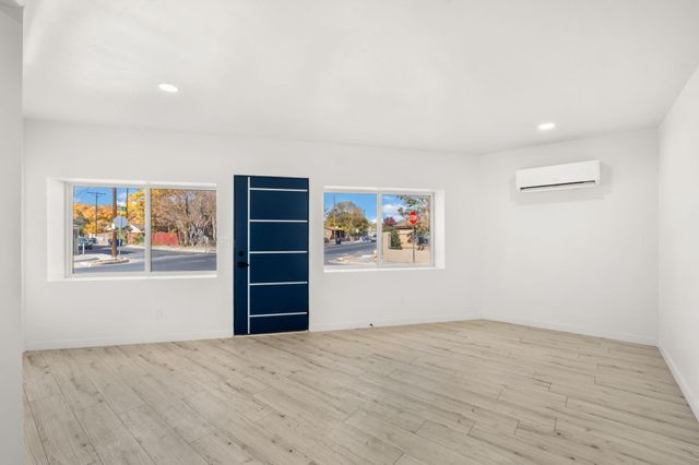 1400 8th Street SW, Albuquerque, NM 87102