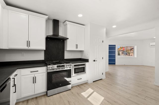 1400 8th Street SW, Albuquerque, NM 87102