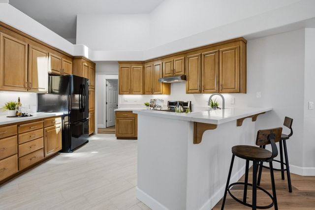 17570 Winding Creek Road, Salinas, CA 93908