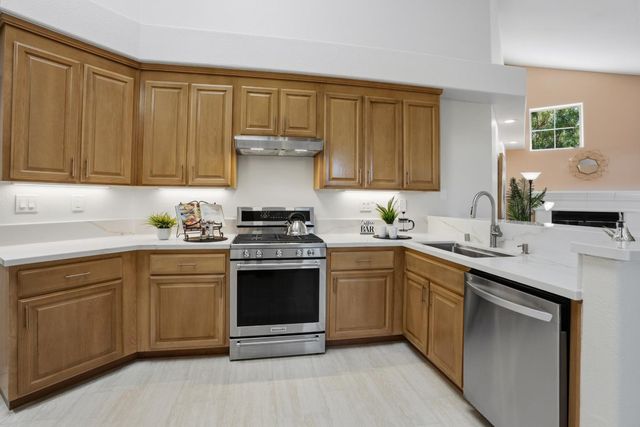 17570 Winding Creek Road, Salinas, CA 93908