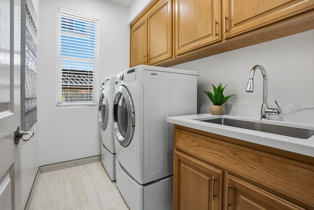 17570 Winding Creek Road, Salinas, CA 93908