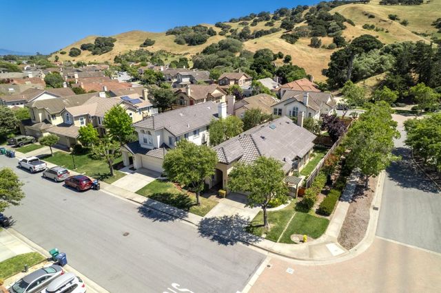 17570 Winding Creek Road, Salinas, CA 93908