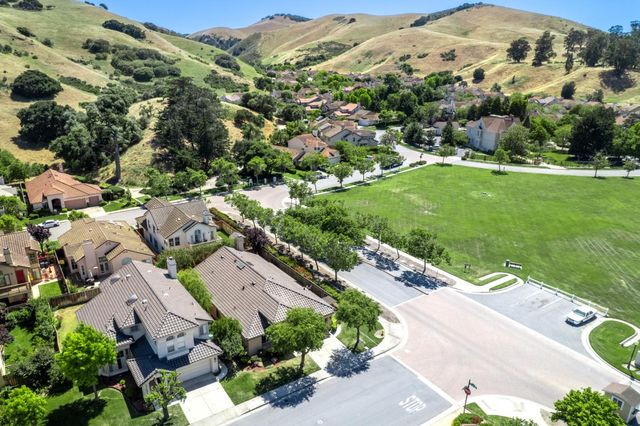 17570 Winding Creek Road, Salinas, CA 93908