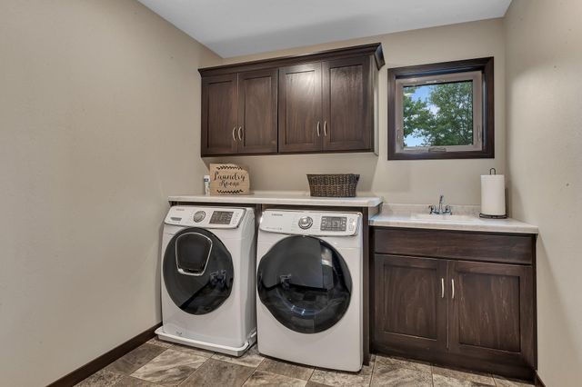 2214 Orchid Lane S, Saint Cloud, MN 56301