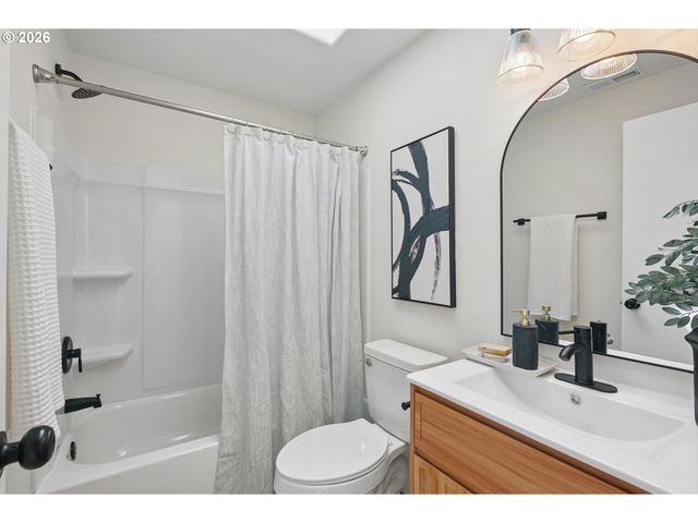 10214 N MIDWAY Ave, Portland, OR 97203