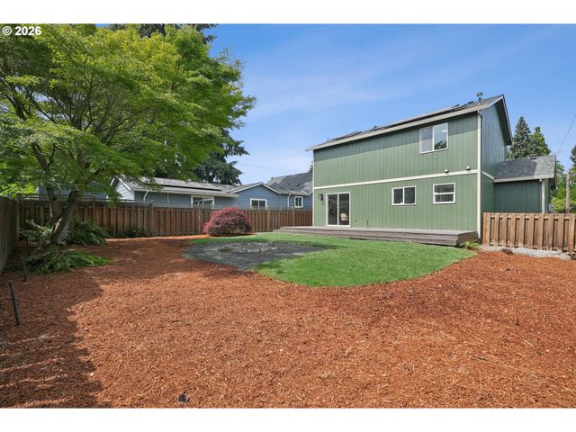 10214 N MIDWAY Ave, Portland, OR 97203