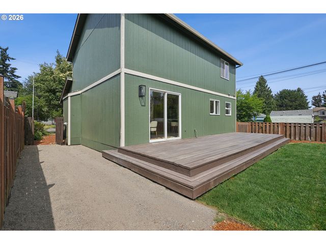 10214 N MIDWAY Ave, Portland, OR 97203
