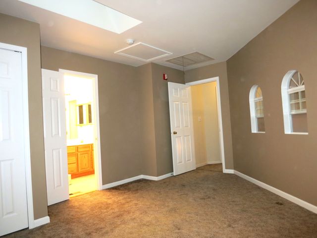 2039 Tamahawk Lane, Naperville, IL 60564