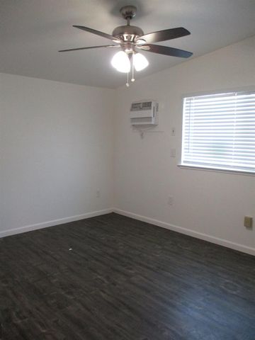 2403 Lever Blvd, Stockton, CA 95206