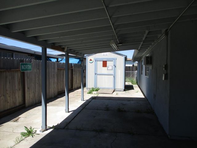 2403 Lever Blvd, Stockton, CA 95206