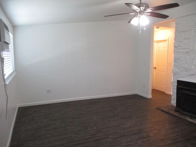 2403 Lever Blvd, Stockton, CA 95206
