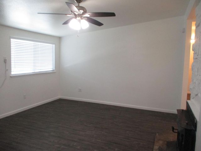 2403 Lever Blvd, Stockton, CA 95206