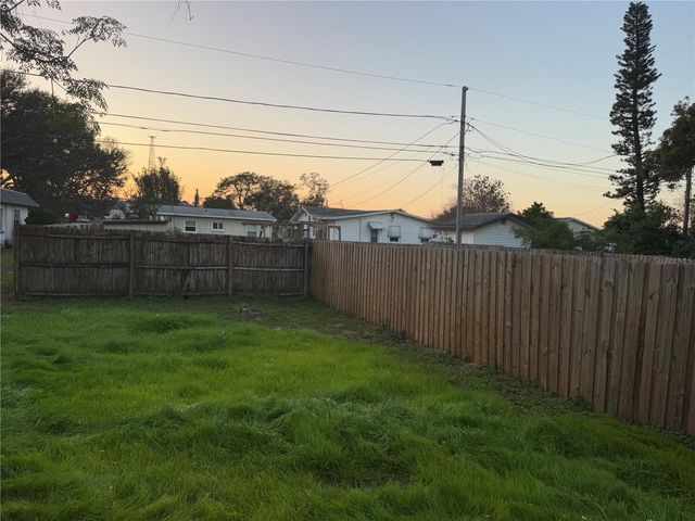 4110 32ND STREET N, St Petersburg, FL 33714