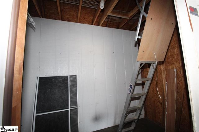 200 Sneeds Drive, Inman, SC 29349