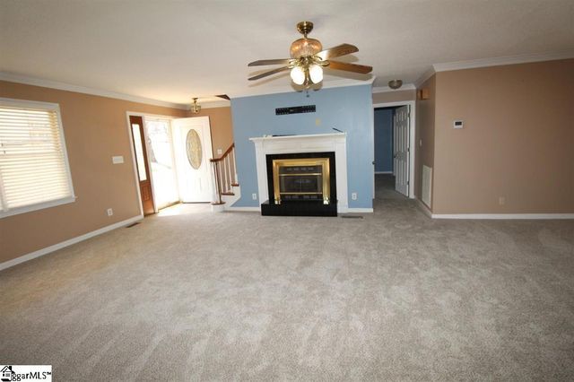 200 Sneeds Drive, Inman, SC 29349