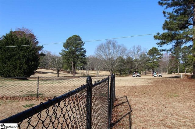 200 Sneeds Drive, Inman, SC 29349