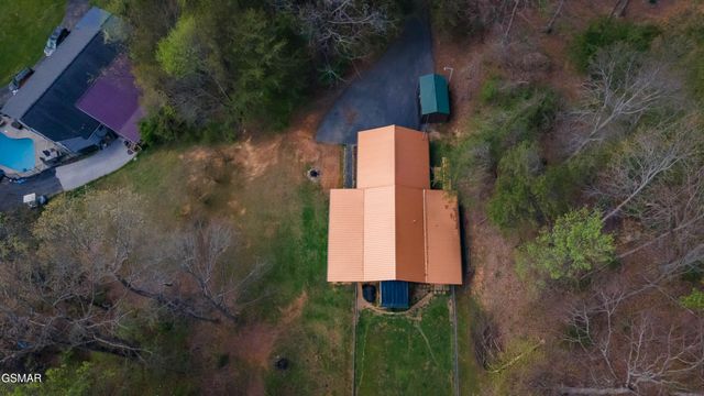 3650 Four Seasons Lane, Sevierville, TN 37862