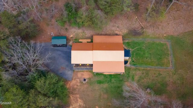 3650 Four Seasons Lane, Sevierville, TN 37862