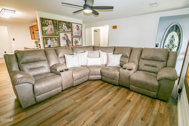 3650 Four Seasons Lane, Sevierville, TN 37862