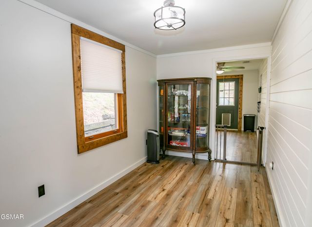 3650 Four Seasons Lane, Sevierville, TN 37862