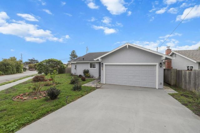 423 Montecito Avenue, El Granada, CA 94018