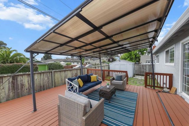 423 Montecito Avenue, El Granada, CA 94018