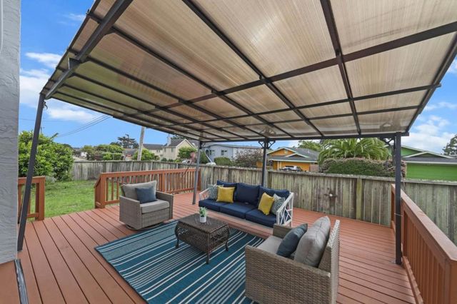 423 Montecito Avenue, El Granada, CA 94018