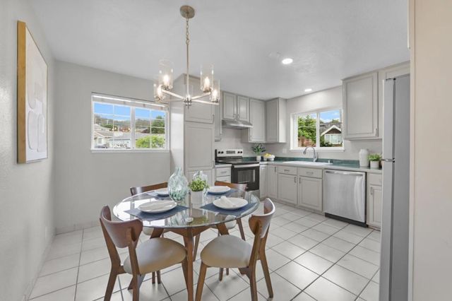 423 Montecito Avenue, El Granada, CA 94018