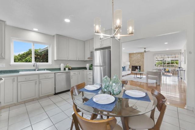 423 Montecito Avenue, El Granada, CA 94018