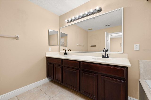 811 ASSEMBLY COURT, Reunion, FL 34747