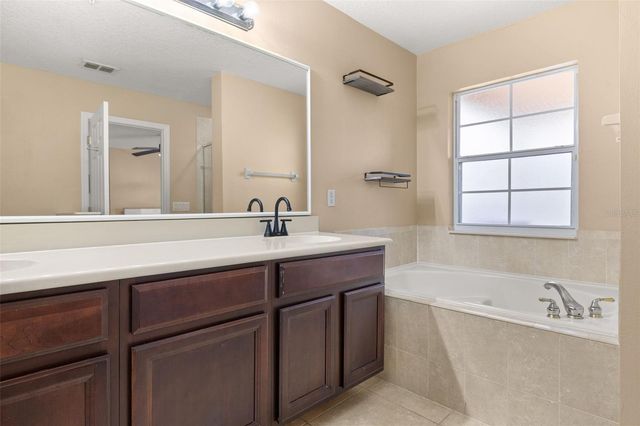 811 ASSEMBLY COURT, Reunion, FL 34747