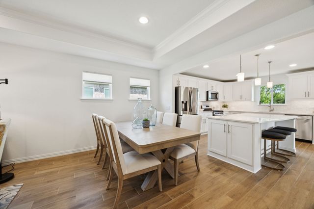 401 Long Pines Drive, Mckinney, TX 75071