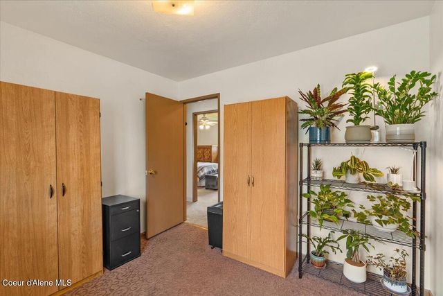 9675 N Valley WAY, Hayden, ID 83835