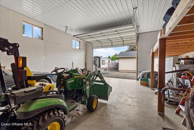 9675 N Valley WAY, Hayden, ID 83835