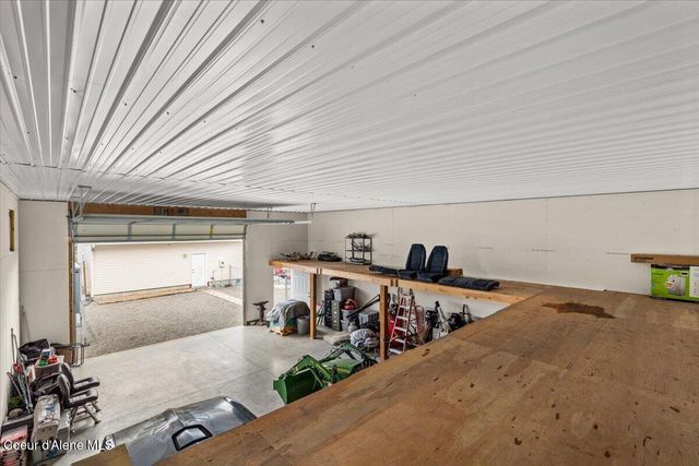 9675 N Valley WAY, Hayden, ID 83835