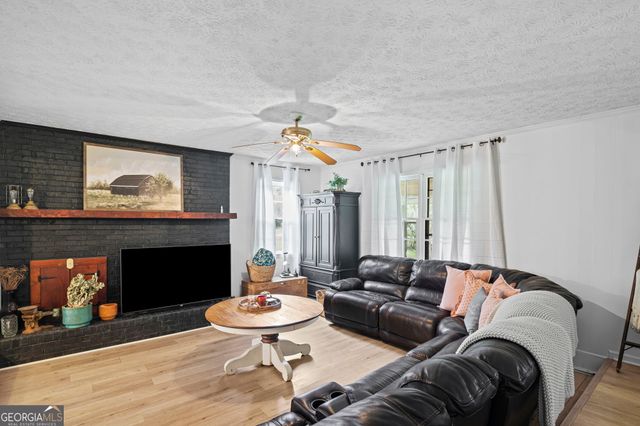 6215 GA HWY 34, Franklin, GA 30217