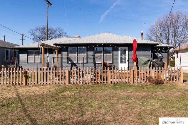 830 N Grant Street, Fremont, NE 68025