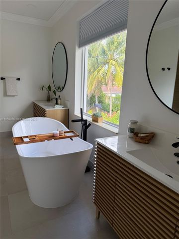 1819 Mariners Ln 1819, Weston, FL 33327