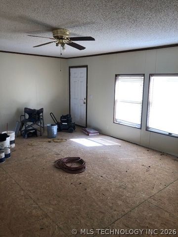 297 SPRING CREEK Street, Pryor, OK 74361