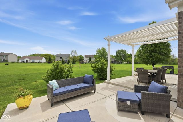 17337 Wetherington Drive, Westfield, IN 46074