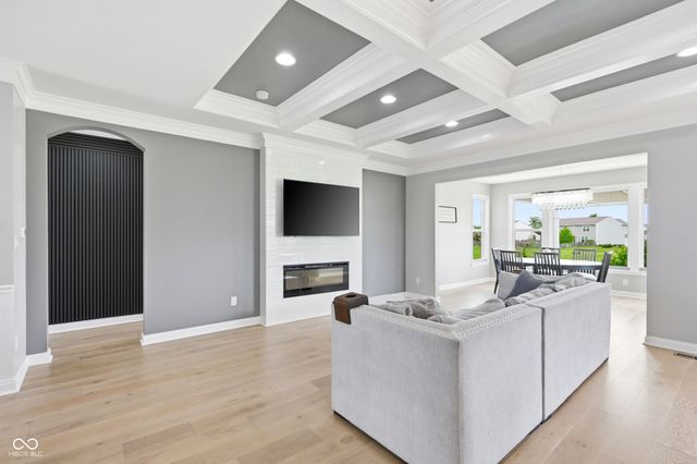 17337 Wetherington Drive, Westfield, IN 46074