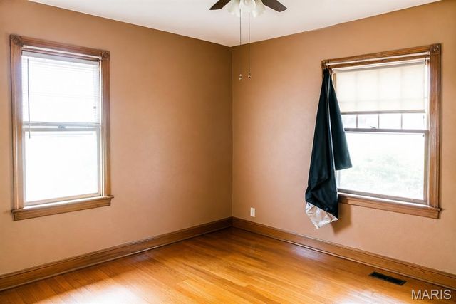 1208 Brown Street, Alton, IL 62002