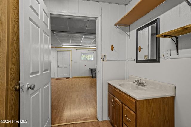 2361 Highway 101, Beaufort, NC 28516