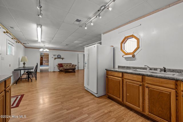 2361 Highway 101, Beaufort, NC 28516